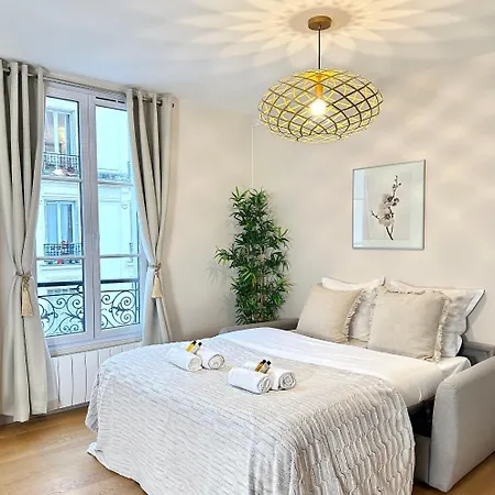 1561 - Family In Olympic Games 2024 Apartment *