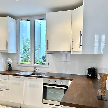 Apartment 1561 - Family In Olympic Games 2024